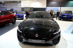 Jaguar Land Rover       2019